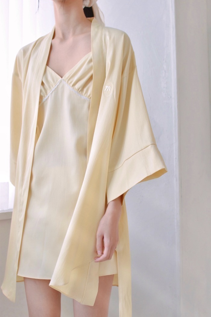 [SET] Amali slip+robe yellow